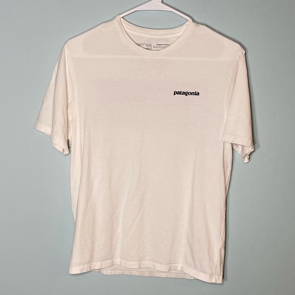 Patagonia Mens T-shirt SZ XS - Picture 2 of 3